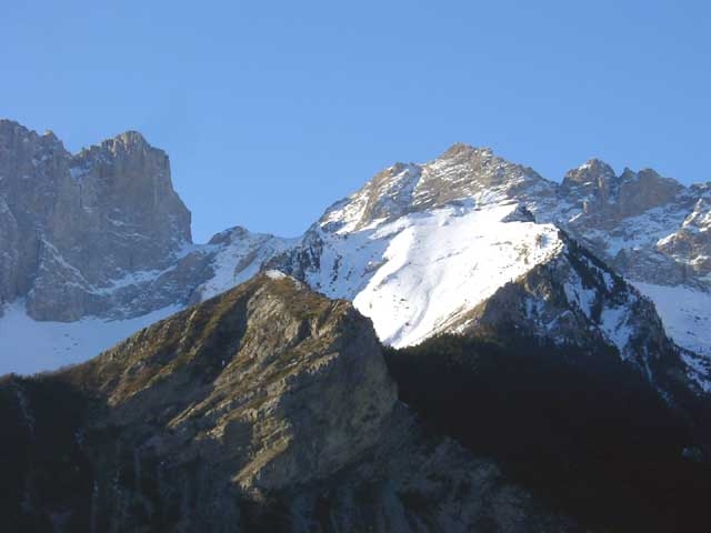 Entre Dévoluy et Champsaur (Hautes-Alpes) : la Brèche de Faraut (2 206 m)