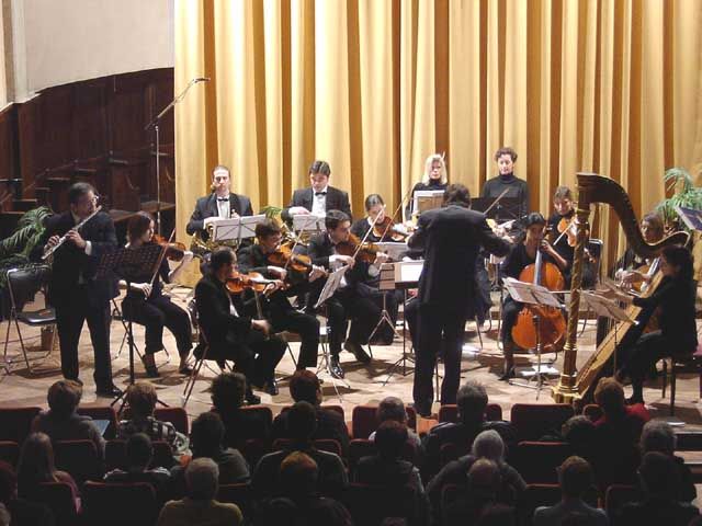 Gap, chapelle des Pénitents : concerto pour flûte et harpe de W-A Mozart